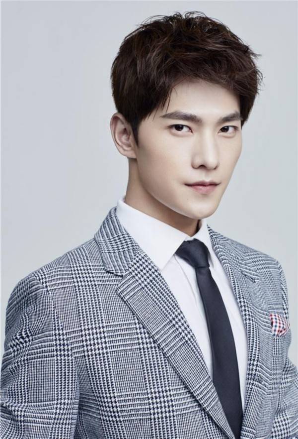 【观点】:娱乐圈这些男明星杨洋吴亦凡张艺兴