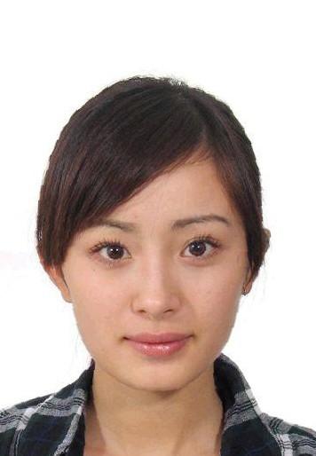 [头条]:杨洋素颜照曝光皮肤竟然这么好 鹿晗杨幂