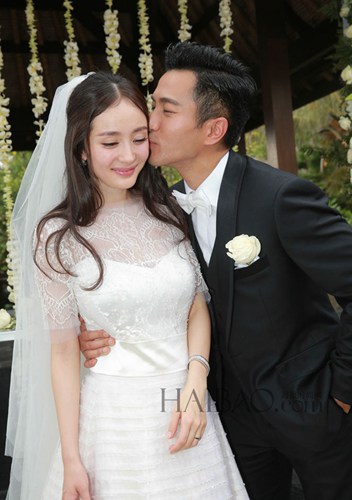 杨幂,刘恺威幸福完婚 甜蜜拥吻感动落泪