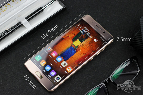 曲面屏华为Mate9Pro最新评测:诚意十足 颜值爆