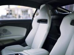 全球仅一台售价5000万日元 奥迪R8路西斯之光限定版