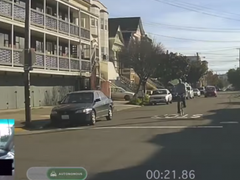 视频：对特斯拉表示不服 通用汽车路试自动驾驶