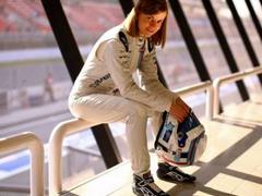 超速16% 前F1美女车手被吊销驾照