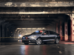 警察为什么需要插电式混合动力车？福特的这款新车给出了答案