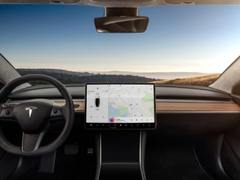 特斯拉Model 3将拥有人工智能语音助手？马斯克化身客服人员回