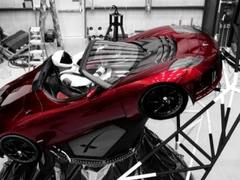 时速超过40000公里！疯狂的马斯克要把一辆特斯拉跑车发往火星